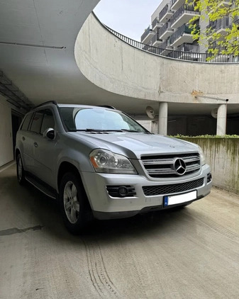 Mercedes-Benz GL cena 48000 przebieg: 215000, rok produkcji 2007 z Warszawa małe 742